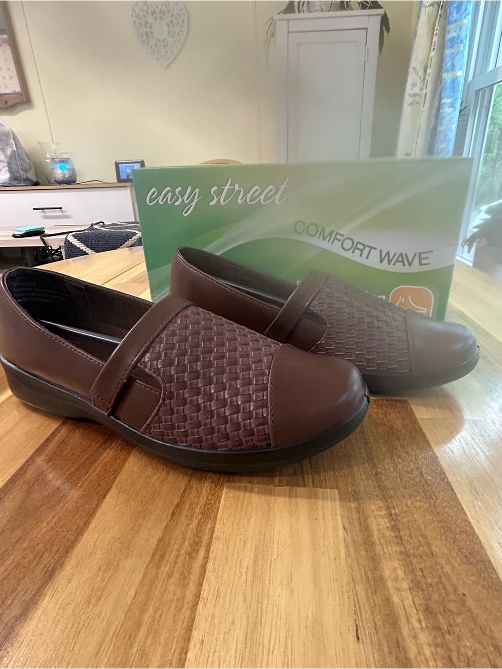 easy street Brown Woven Comfort Flats never worn